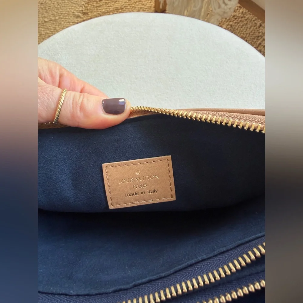Louis Vuitton Coussin bag - Picture 2 of 7